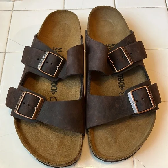 New Birkenstock Arizona Oiled Leather Brown Sandals Size 10 - Picture 2 of 12